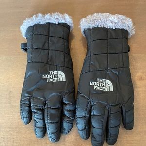 The North Face GIRL'S MOSSBUD SWIRL GLOVE SM